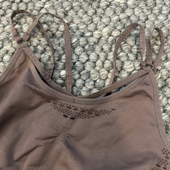 Gymshark Mauve Sports Bra - Picture 3 of 5